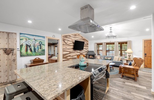 Kerrville House | Guadalupe Bluff Bunk House 5 Bedroom Home by RedAwning