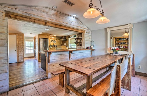 Seguin House | Guadalupe Riverfront Lodge w/Boat Slip & Dock