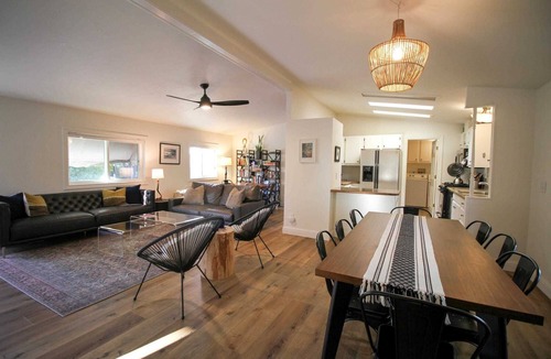 Douglas Flat House | Guadalupe's Garden -