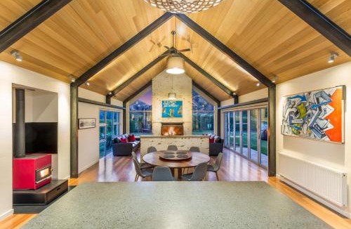 Arthur's Point House | Gucci House