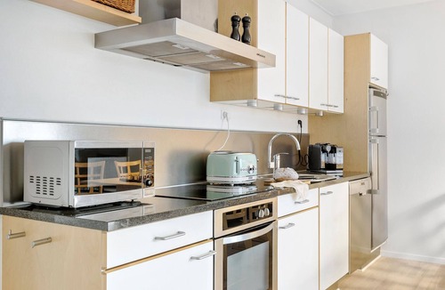 Gudhjem Apartment | Gudhjem Søpark Lejl. 58