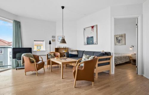 Gudhjem Apartment | Gudhjem Søpark Lejl 8