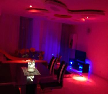Knutange House | Guess Room