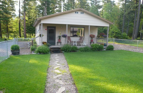 Bigfork Cabin | GUEST CABIN IN THE WOODS