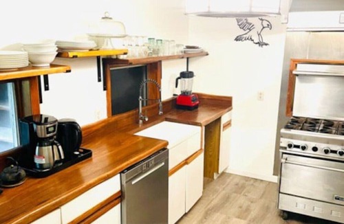 Highmount Apartment | Guest Favorite Garuda Apartment 8