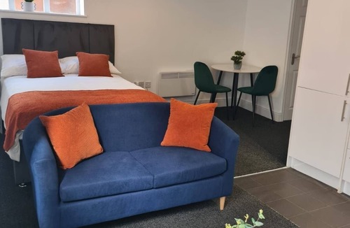 Pontrilas Apartment | Guest Homes | Foregate Studio