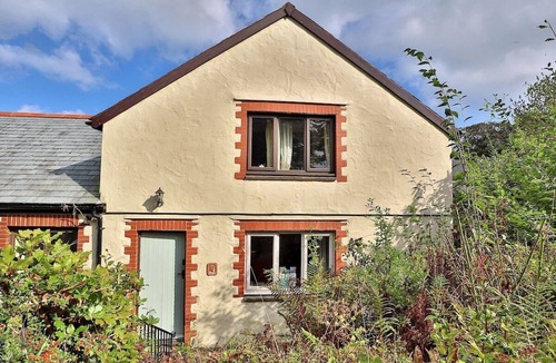 Berrynarbor House | Guest Homes | Shippon Cottage