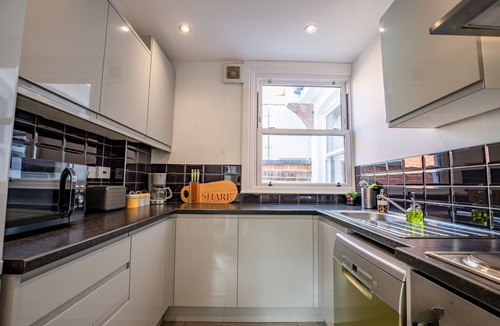 Tadworth Apartment | Guest Homes | Station Approach