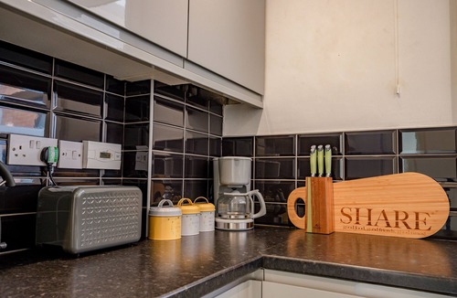 Tadworth Apartment | Guest Homes | Station Approach