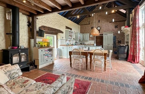 Tenbury Wells House | Guest Homes | Upper House