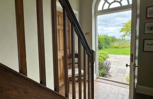 Tenbury Wells House | Guest Homes | Upper House