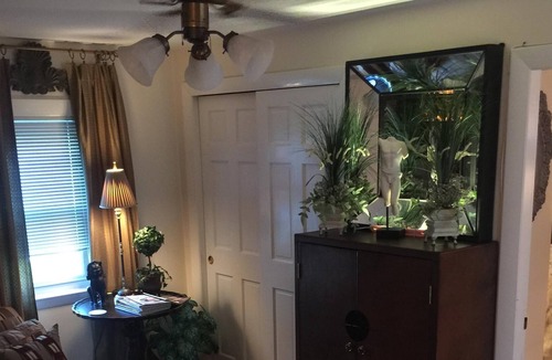 Chelsea Condo | Guest House at Hooper