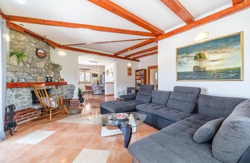 Nerezise House | Guest house Barbara