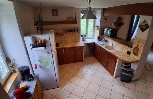 Juvinas House | Guest house "Between river and nature