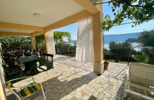 Valun House | Guest House Donatela