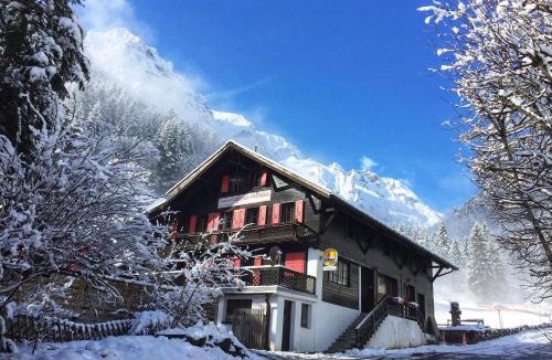 Champery Hotel | Guest House du Grand Paradis - On Piste