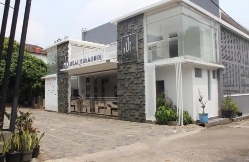 Ngamprah House | Guest House Griya Mas BCI A 39A