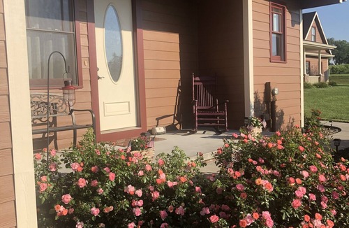 Cass County Cottage | Guest House in the country, but close to the city!