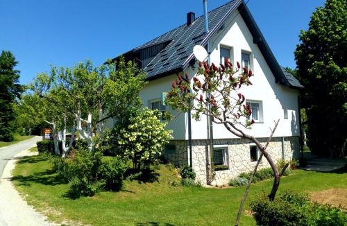 Jezerce House | Guest House Lipov Hlad