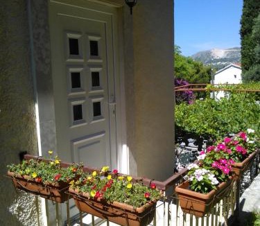 Mlini House | Guest House Međine