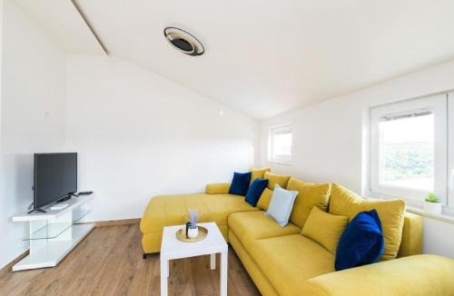 Razanac Apartment | Guest House Mistral