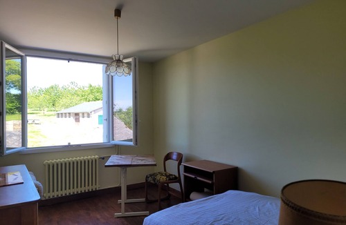 Ernee Bed & Breakfast | Guest house on a zero-treatment fruit farm
