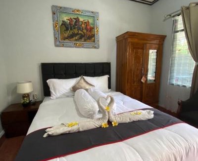 Kartika Plaza House | Guest House Pondok Puspa Ayu