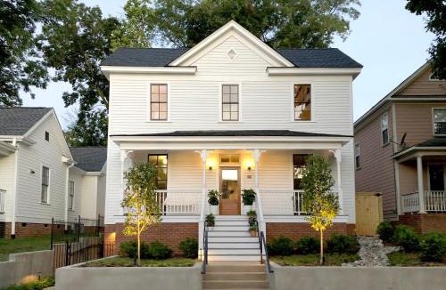Downtown Hotel | Guest House Raleigh- Adults Only