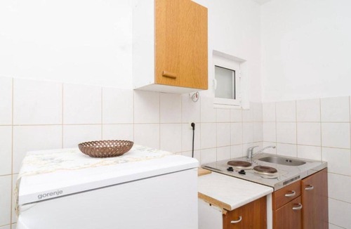 Sobra Apartment | Guest House Sobra 38 - Double Room 1