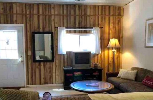 Kaiser House | Guest house surrounded by nature!