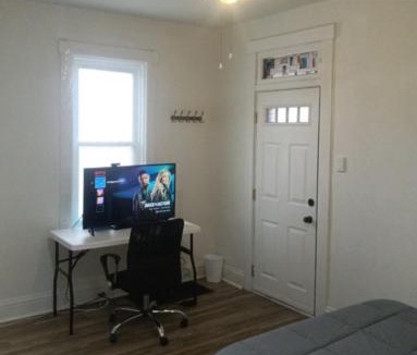 Pittsburgh House | Guest House