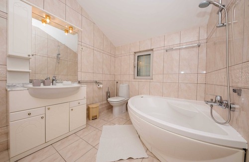 Supetarska Draga House | Guest House Villa Anggela