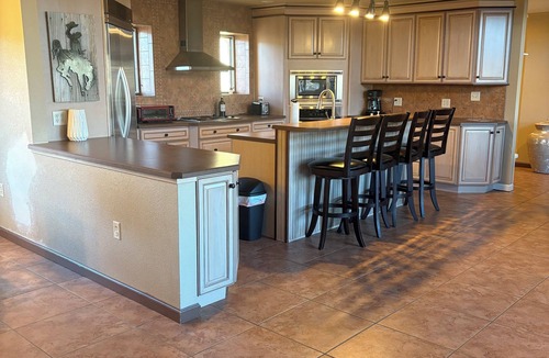 Casper House | Guest House with a View!