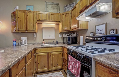 San Tan Valley Other | Guest House with horse privilege's, in the country & beautiful neighborhood.