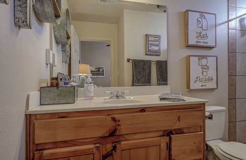 San Tan Valley Other | Guest House with horse privilege's, in the country & beautiful neighborhood.