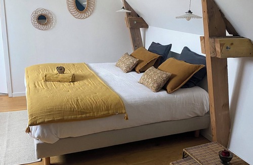 Tinteniac Bed & Breakfast | Guest house with outdoor pool