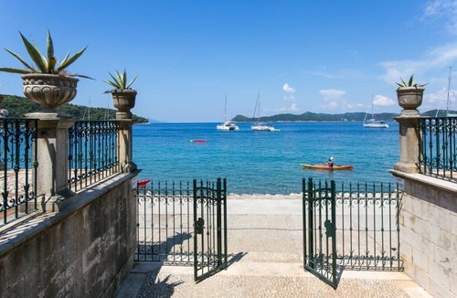 Lopud Island Apartment | Guest House Zec - Studio with Balcony(3 adults)