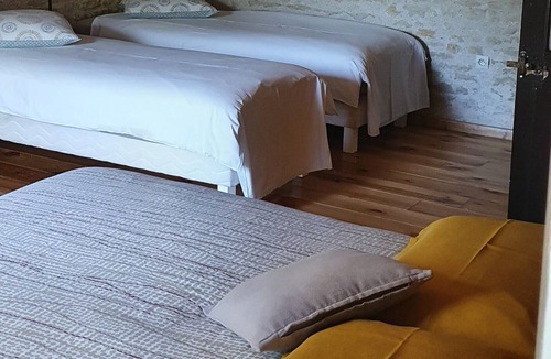 Courcon Bed & Breakfast | Guest Room 'Églantine' in Courçon – Sleeps 4, Breakfast Included