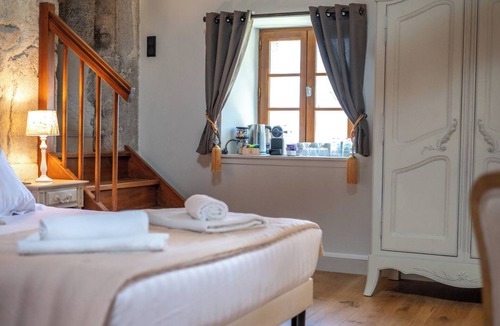 Cruet Bed & Breakfast | Guest Room - Château de la Rive - 2 Persons