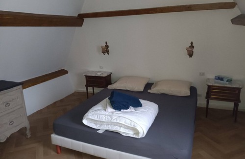 Lieurey Bed & Breakfast | Guest Room “Chambre Camélia” with Breakfast Included