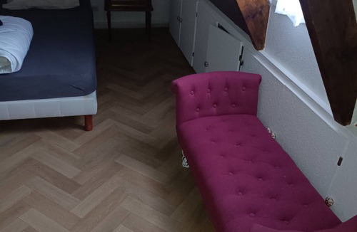 Lieurey Bed & Breakfast | Guest Room “Chambre Camélia” with Breakfast Included