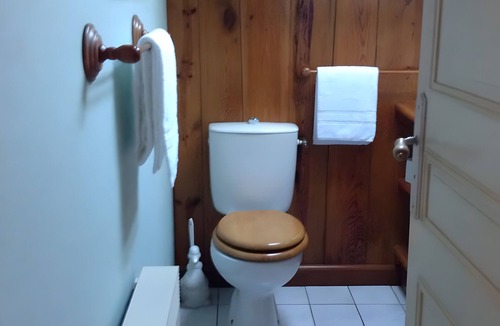 Polignac Bed & Breakfast | Guest Room “Chambre Rêverie” with Shared Terrace, Garden, and Wi-Fi