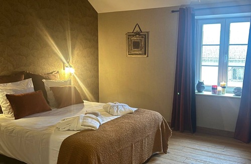 Champdray Bed & Breakfast | Guest Room “Douglas Room with Private Bathroom”, Shared Terrace, Wi-Fi, Air Conditioning