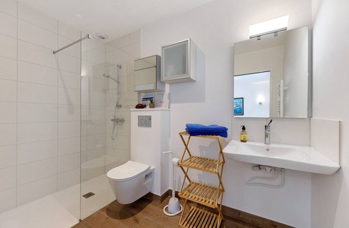 Olonne-sur-Mer Bed & Breakfast | Guest Room Sous le Pin 'Room 5' with Shared Terrace, Wi-Fi, and Air Conditioning!