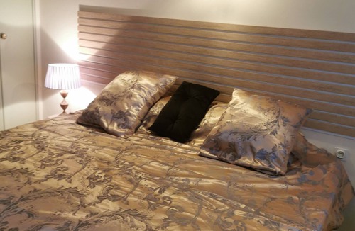 Clos Banet Bed & Breakfast | Guest room