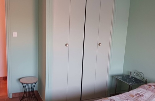 Clos Banet Bed & Breakfast | Guest room