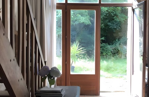 Soubrebost Bed & Breakfast | Guest Room “La Blanche” with Shared Terrace, Communal Garden and Wi-Fi