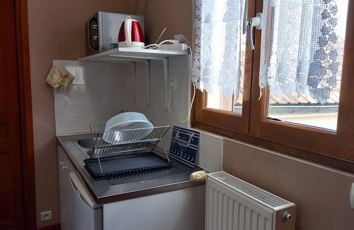 Abbeville Bed & Breakfast | Guest Room “La Chambre d’Alice” with Shared Terrace & Garden, Wi-Fi