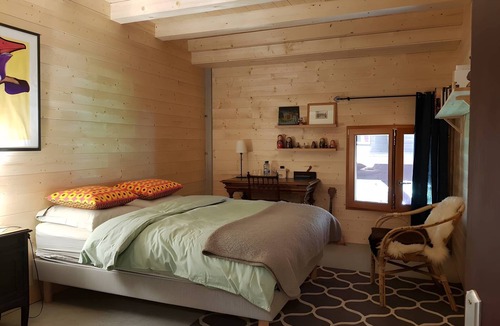 Onnion Bed & Breakfast | Guest Room “La Chambre Kimono” with Garden View and Wi-Fi