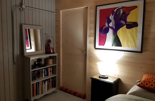 Onnion Bed & Breakfast | Guest Room “La Chambre Kimono” with Garden View and Wi-Fi